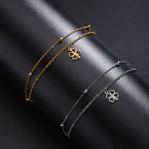 bijou charme en acier inoxydable